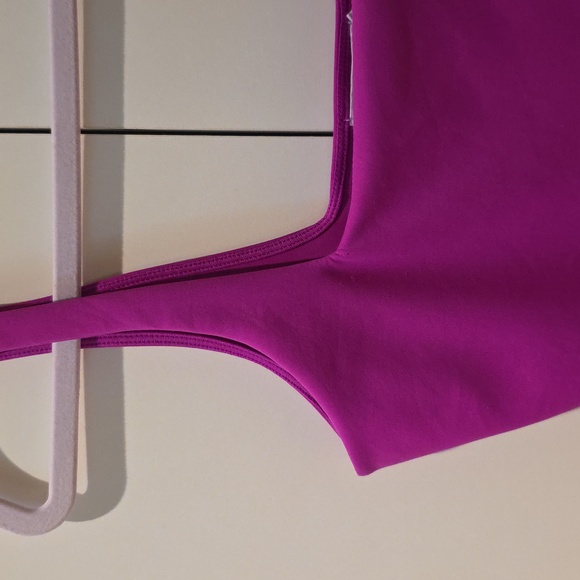 Good American Bold Magenta Bodysuitr - Picture 3 of 3